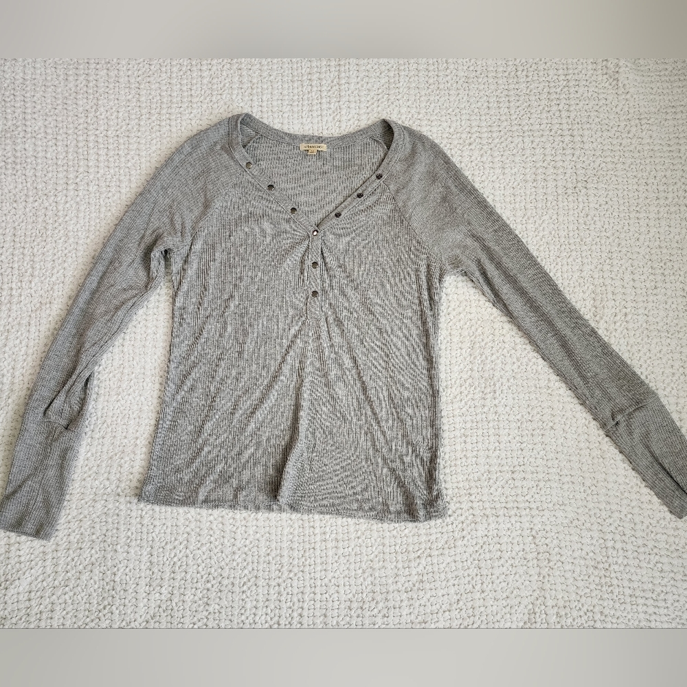 Urbanology gray ribbed snap henley size XL NWOT